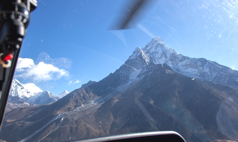 Everest Helicopter Tour Restrictions: A Big Shift in Himalayan Tourism